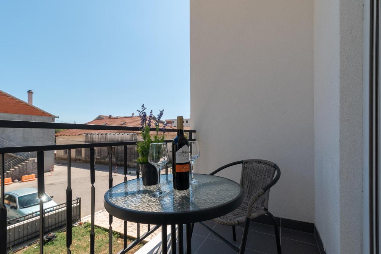 Apartmani Ante & Sime Trogir Eksteriør billede
