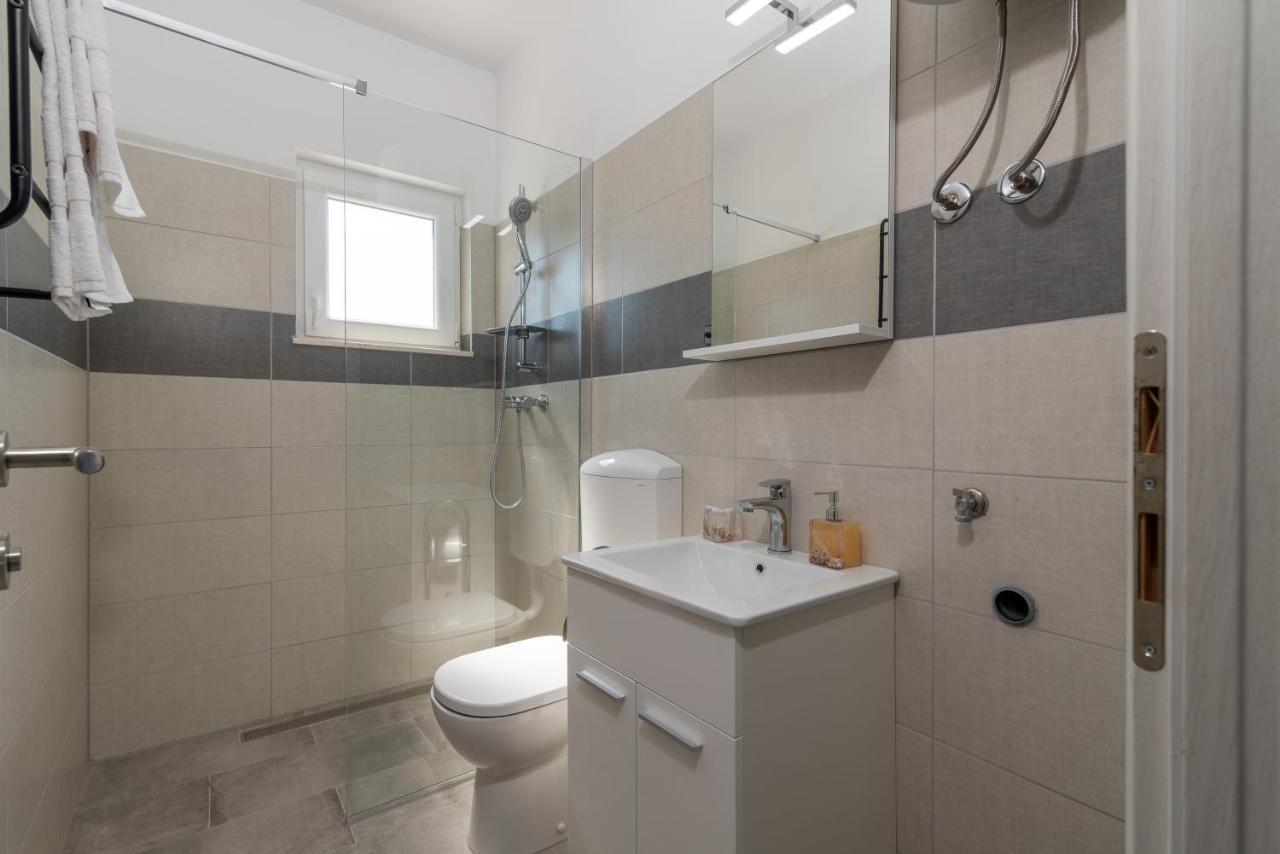 Apartmani Ante & Sime Trogir Eksteriør billede