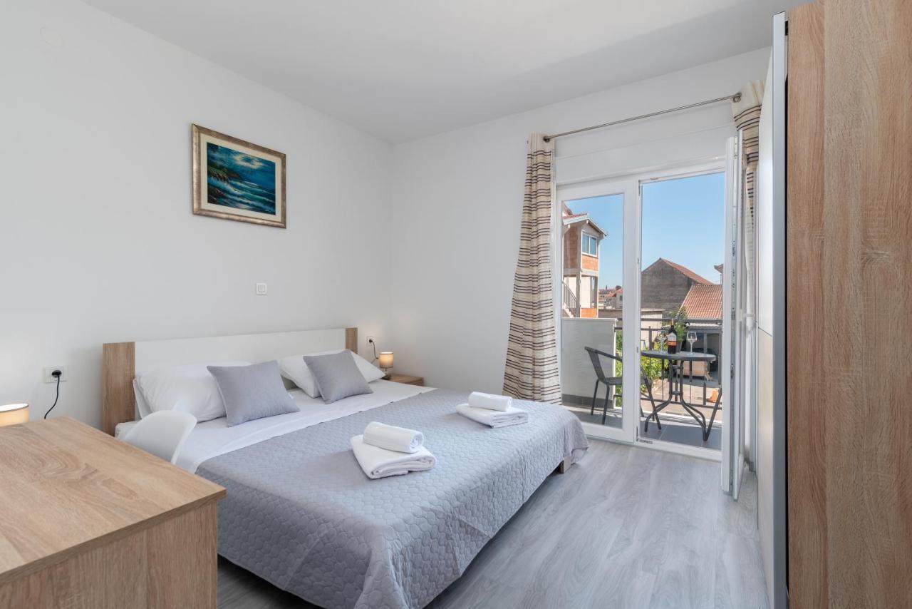 Apartmani Ante & Sime Trogir Eksteriør billede