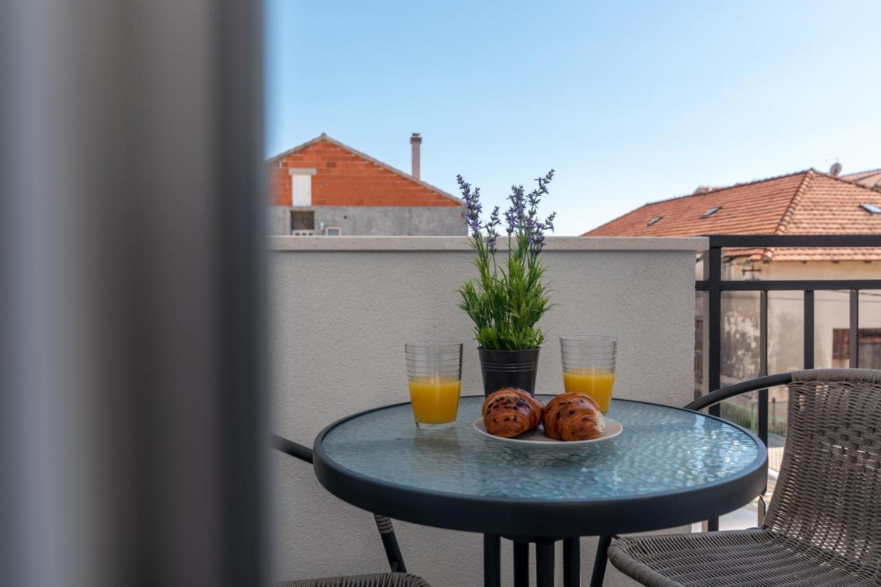 Apartmani Ante & Sime Trogir Eksteriør billede